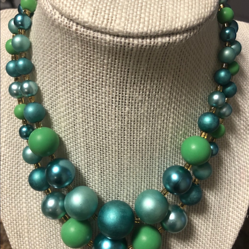 Vintage Faux Large Bead Pearl Necklace
